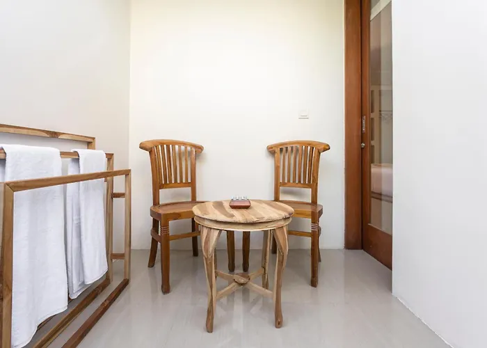 Villa Designer Emy